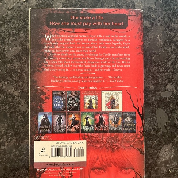 A court of thorns and roses by Sarah J Maas OOP edition ACOTAR Booktok fantasy - Picture 2 of 5
